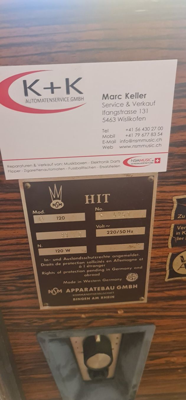 Musiktruhen: Jukebox, Musikbox NSM HIT 120 – Gebraucht aus Meiringen von Logia 2