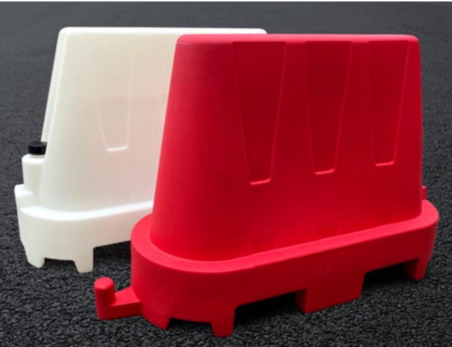 Piste: Fahrbahnleiter Kunstoff rot/weiss – Nuovo e nell'imballaggio originale da Trimmis venduto da SpartacusOne 1