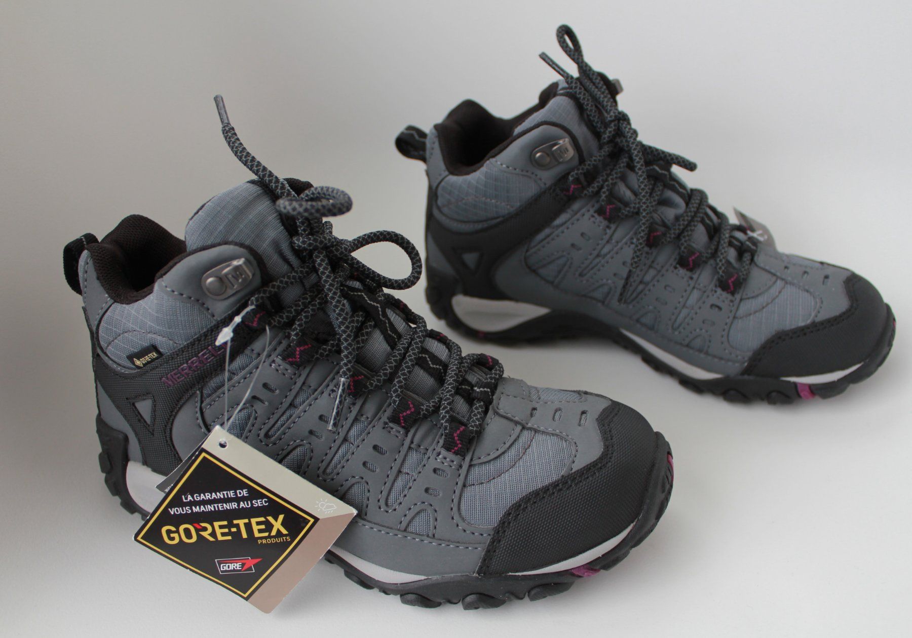 Merrell Scarpe per ragazze: Chaussures /Trekkingschuhe Merrell GORETEX t. 36     NEU! – Nuovo e nell'imballaggio originale da Peseux venduto da Gilloss 1