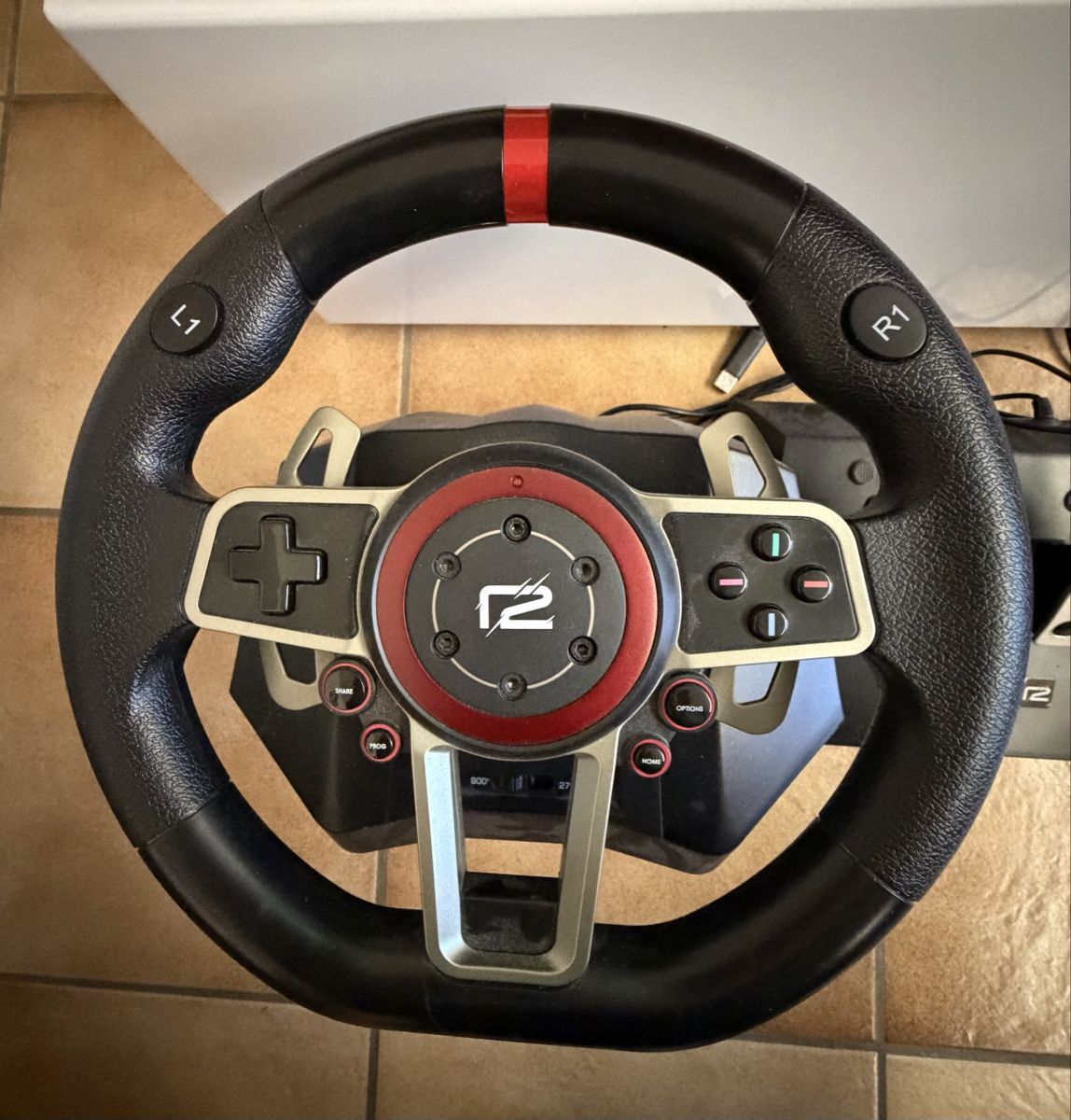 Controller: Volant pour consoles et PC – Usato da Isérables venduto da Titi9 1