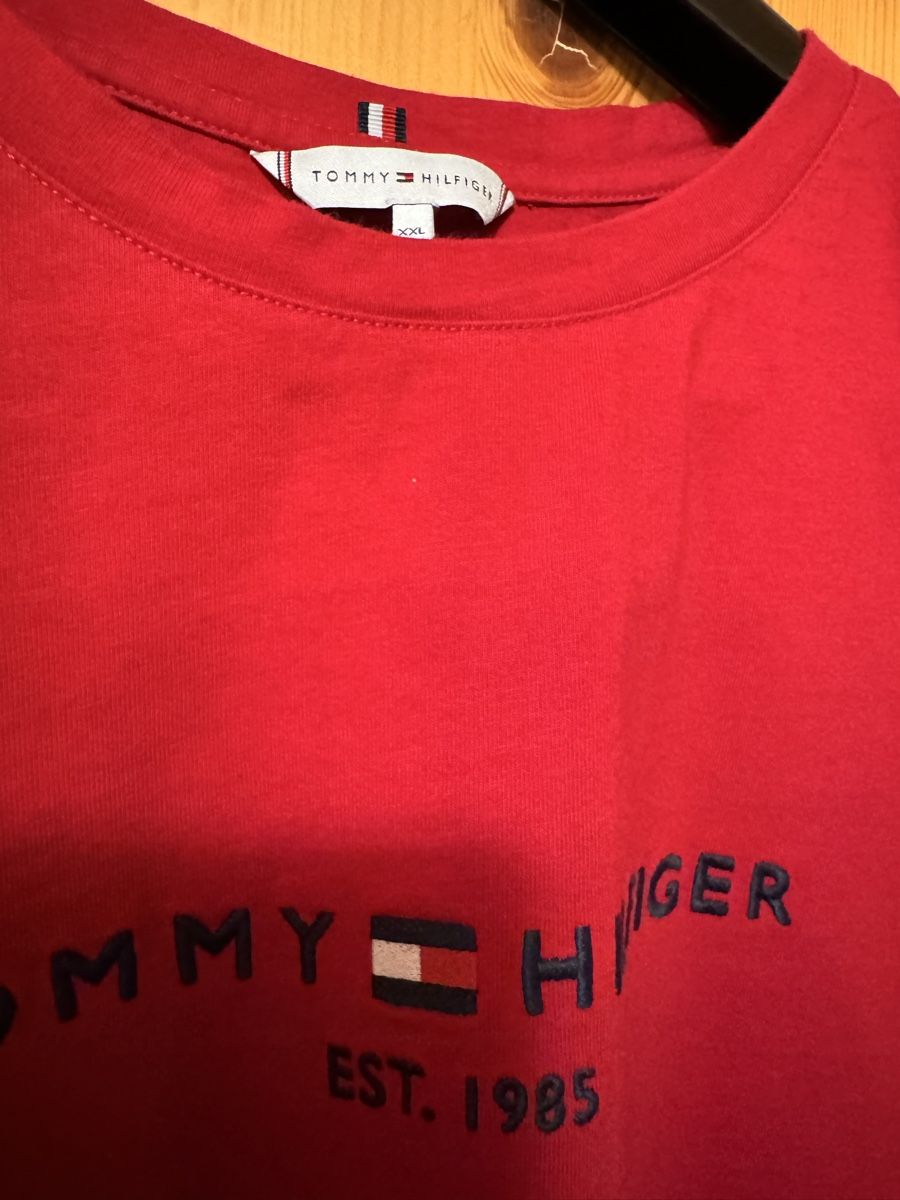 Tommy Hilfiger T-Shirts: T-Shirt Thommy Hilfiger – Neu (gemäss Beschreibung) aus Appenzell von Sonnschein_ 3