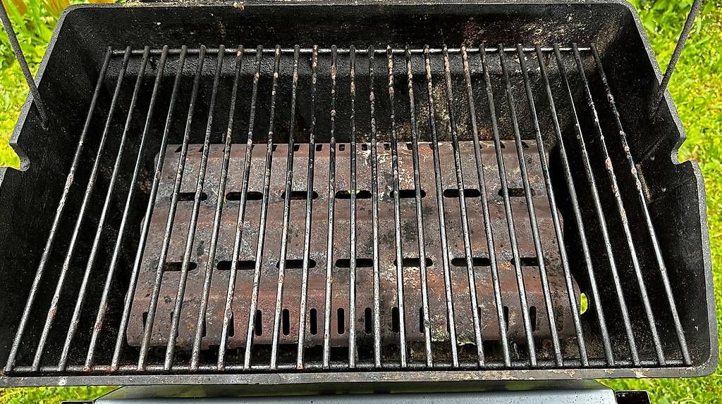 Griglie: Gasgrilll König, 2 Brenner, gebraucht – Usato da Zürich venduto da Brosenhaensel