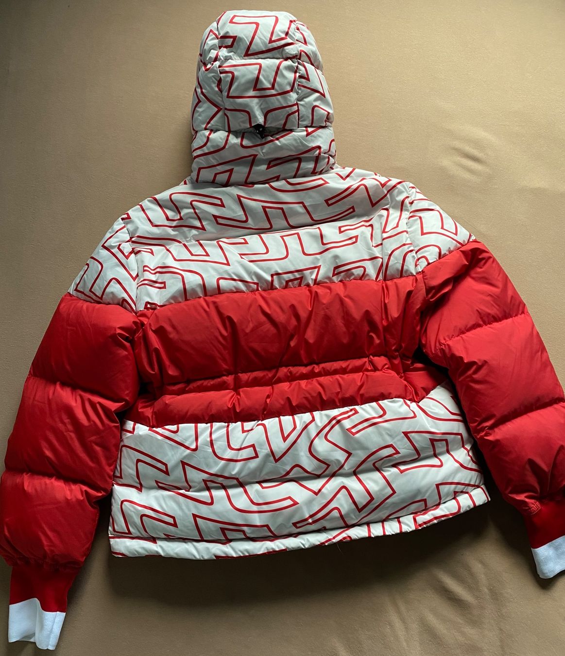Lindeberg Giacche: J.Lindeberg Winterjacke rot/weiss – Nuovo e nell'imballaggio originale da Altendorf venduto da Jeshy15 3
