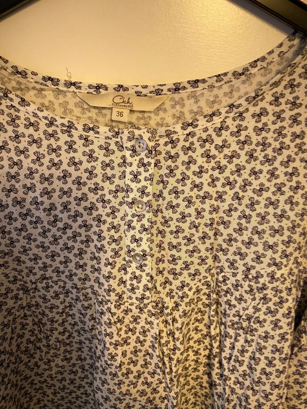 Camicette: Damen Bluse gr.36 – Usato da Pfungen venduto da Outlet64 2