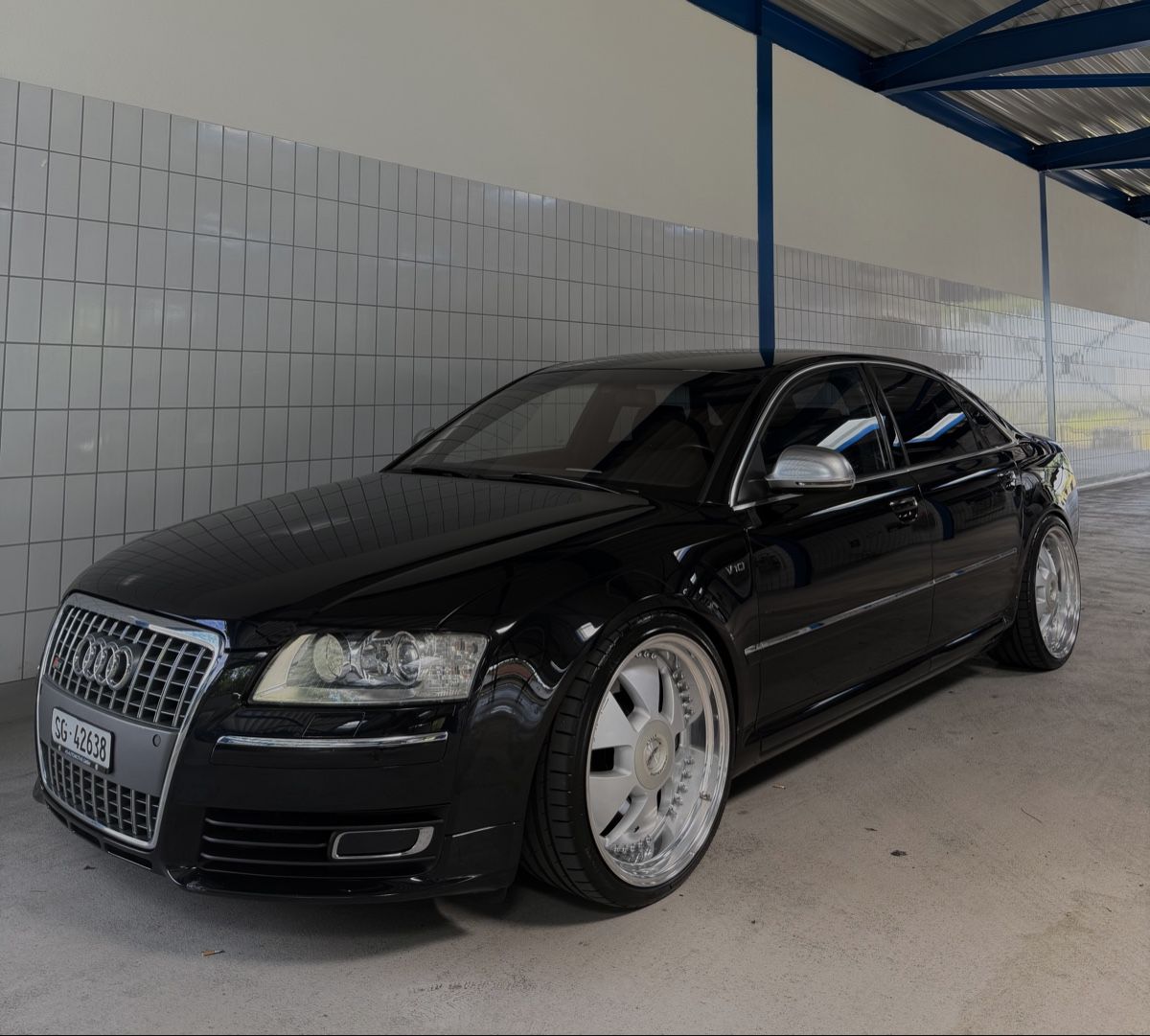 Audi Autos: Audi S8 V10 5.2 Facelift – D'occasion à Bronschhofen par SezoCarsector