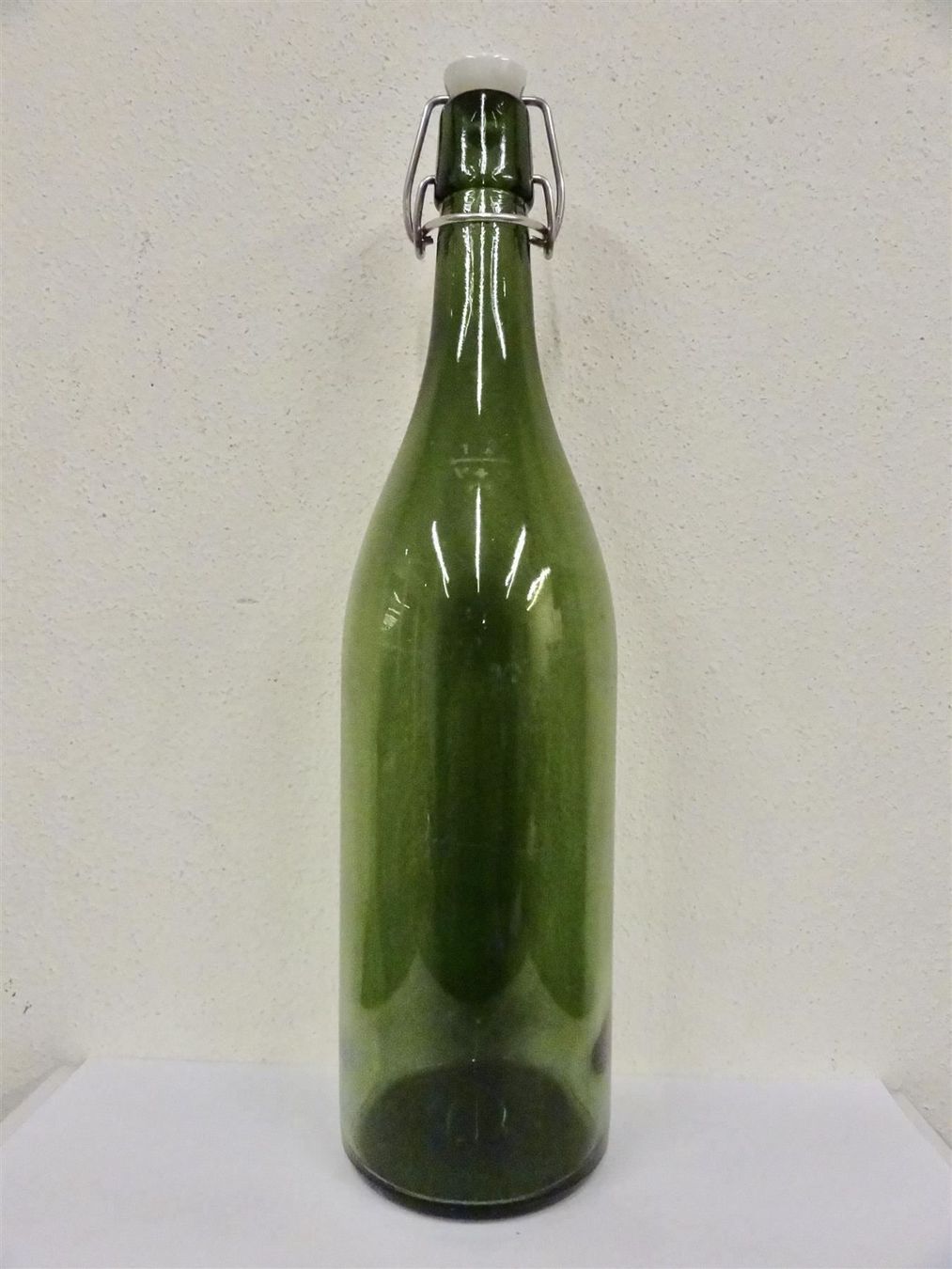 Gläser, Krüge & Flaschen: Flasche Bügelverschluss 1965 – Gebraucht aus Kerzers von Flaschenposten 1