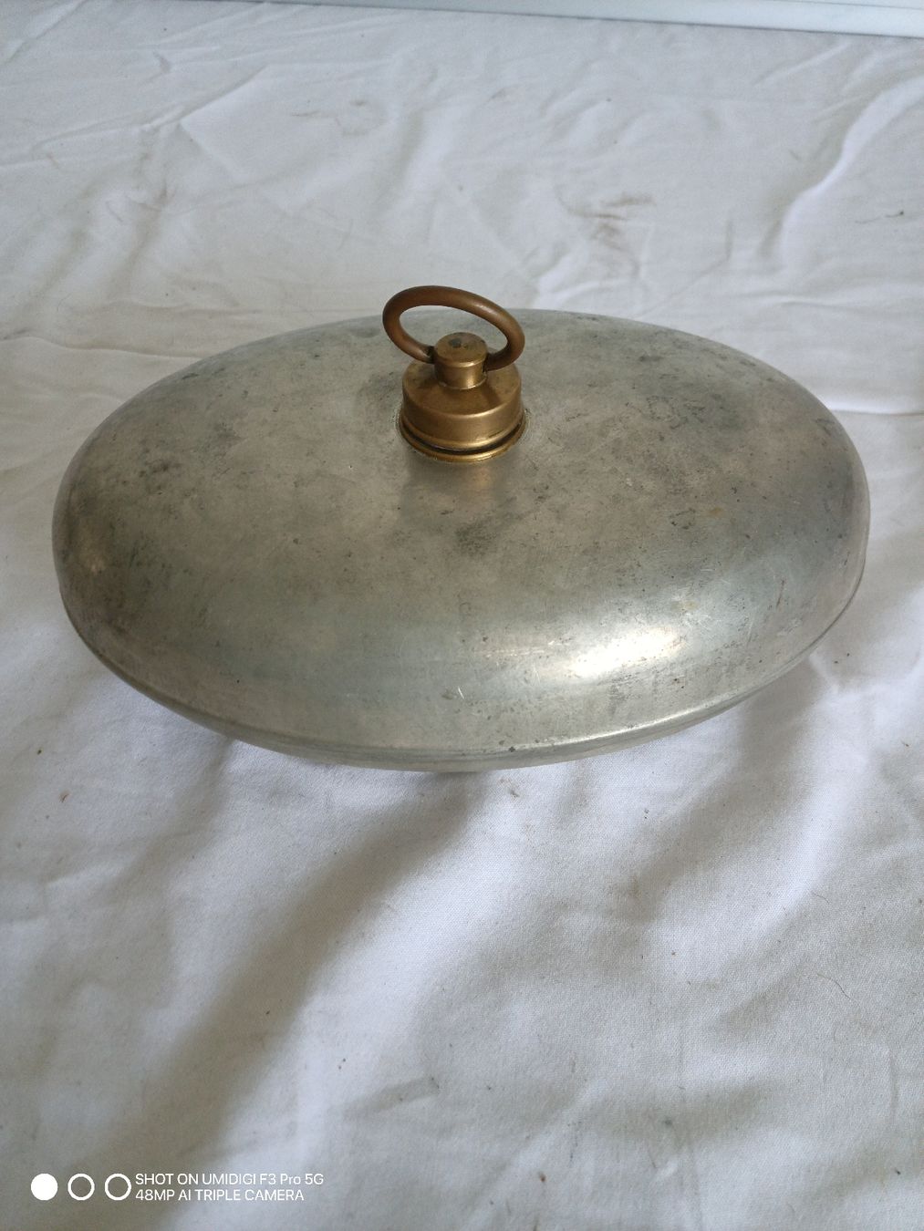 Altri elettrodomestici e apparecchi d’epoca: Antike Bett Flasche Vintage  – Usato da Aarwangen venduto da to-hirschi