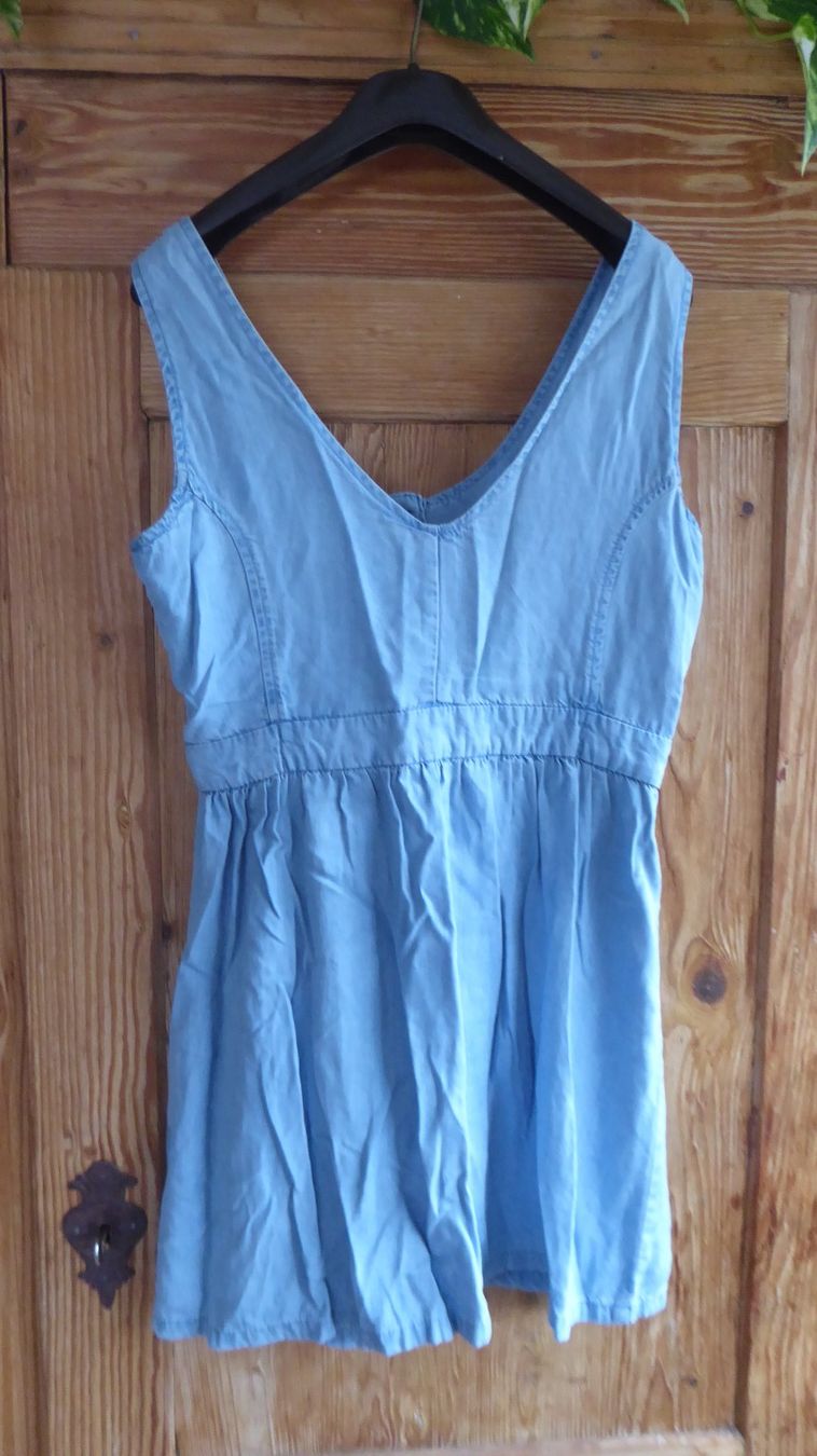 Kleider: Sommer Mini Kleid Jeans Gr 36 Bund 36cm – Gebraucht aus Sargans von Benziner 3