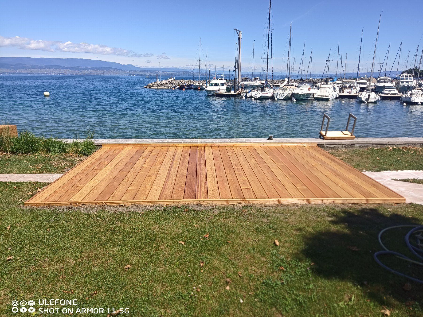 Articoli in legno: Sib. Lärche Terrassendiele bis 6m – Usato da Basel venduto da e-swiss 8