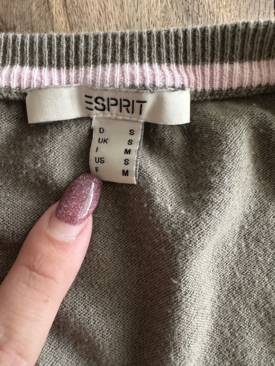 Esprit Maglioni & Felpe: Esprit Strickpulli, Grösse S (entspricht aber M) – Usato da Glattbrugg venduto da SMusic98 2