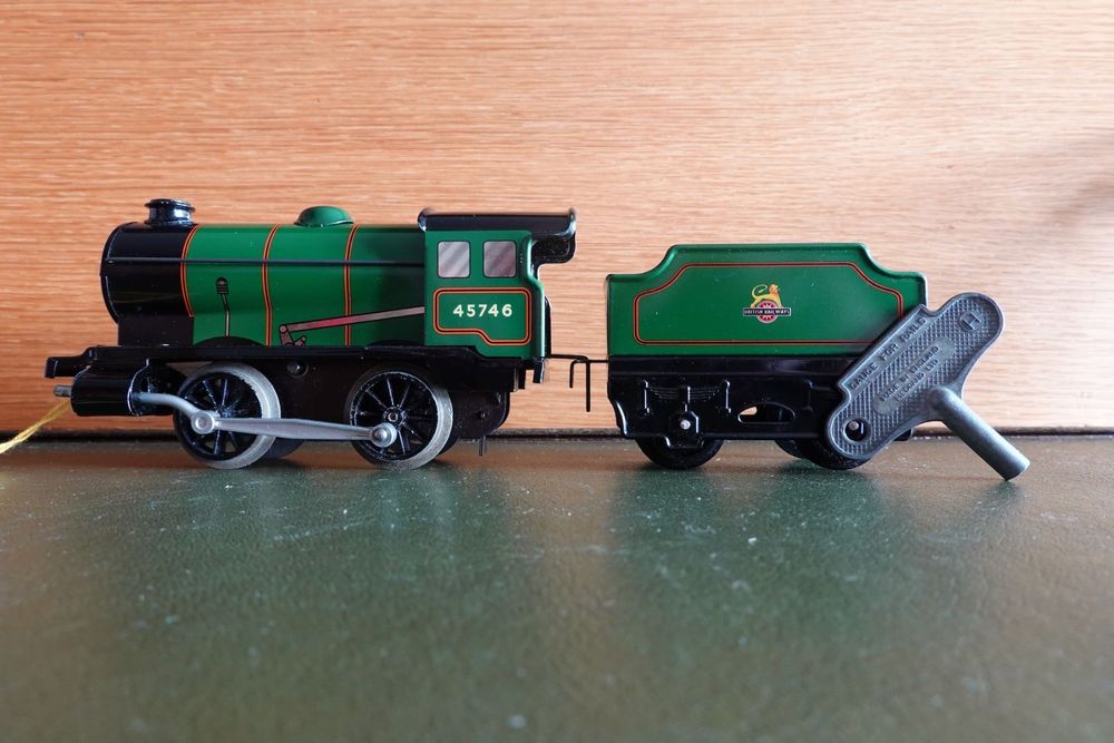Locomotive Vapeur Hornby 221 Royal Scot - Échelle O - Occasion