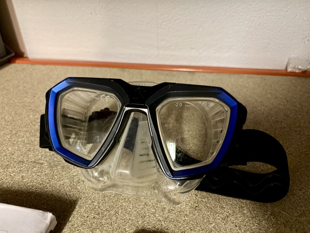 Scubapro Pinne, Maschere & Boccagli: Scubapro D-Mask – Usato da Bettwiesen venduto da wombat90 1