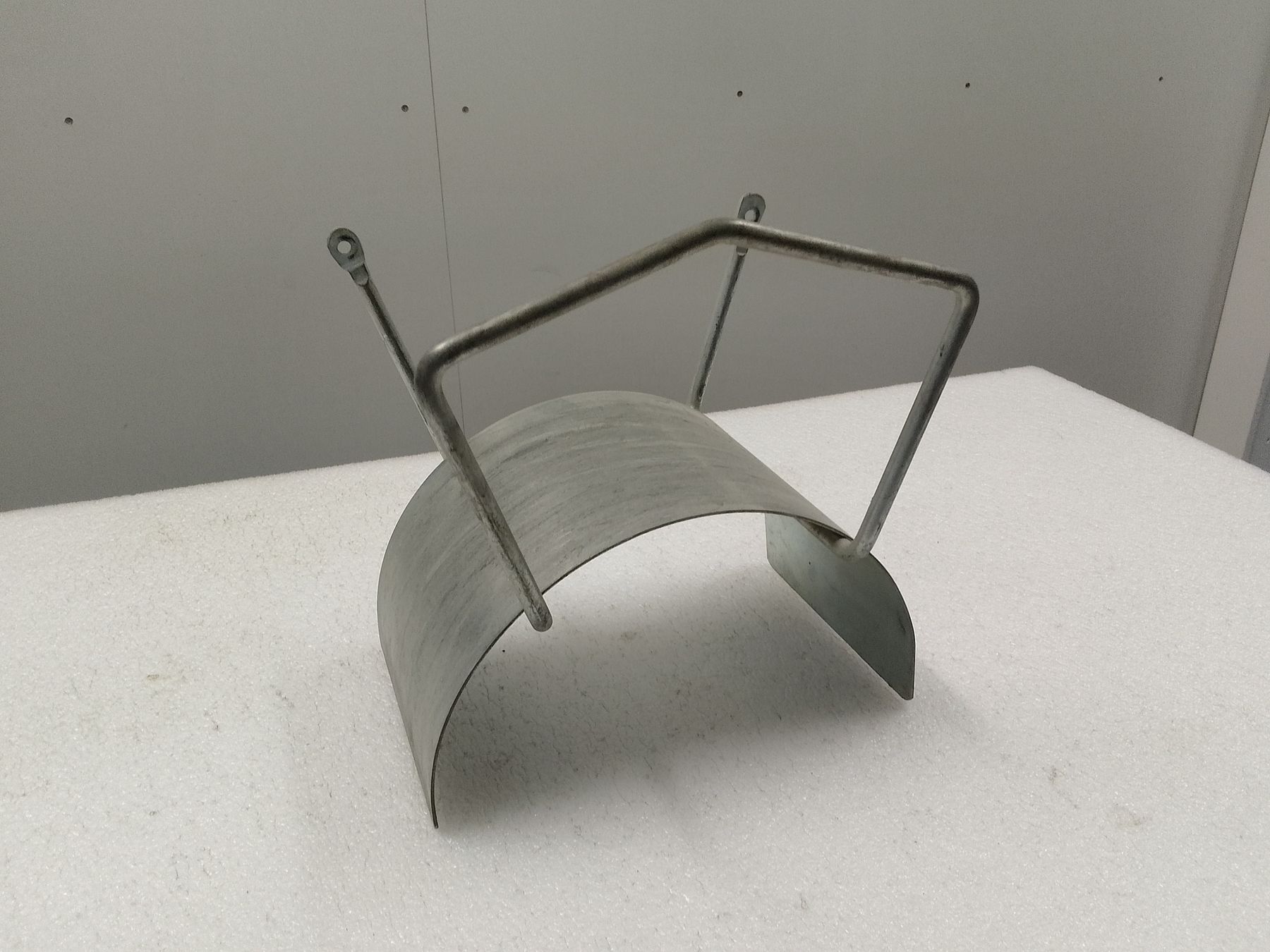 Supporti a parete: Schlauchhalterung – Usato da Trubschachen venduto da Caddy8