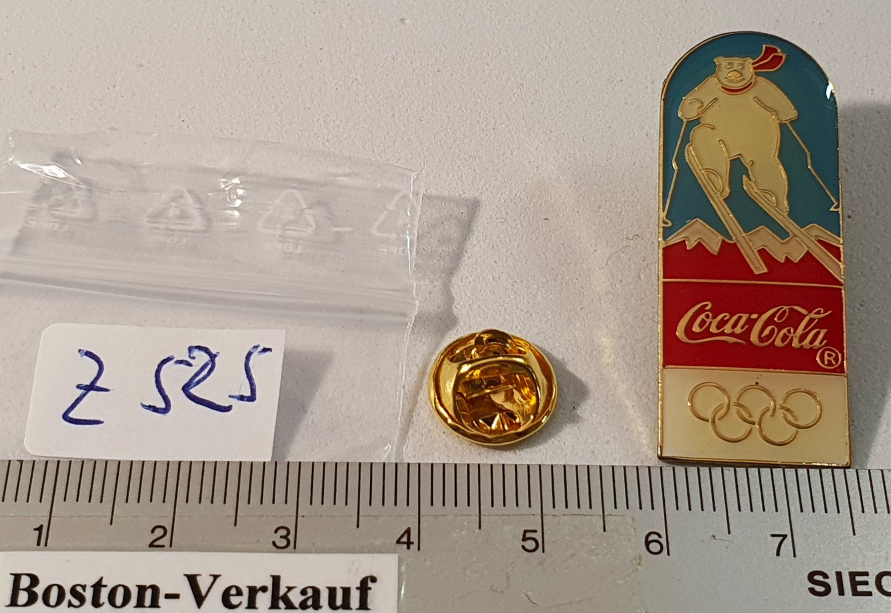 Coca-Cola Plaketten & Abzeichen: Z525 - Pin Olympic Winter Games Coca Cola Eisbär – Gebraucht aus Reinach BL von Boston-Verkauf 1
