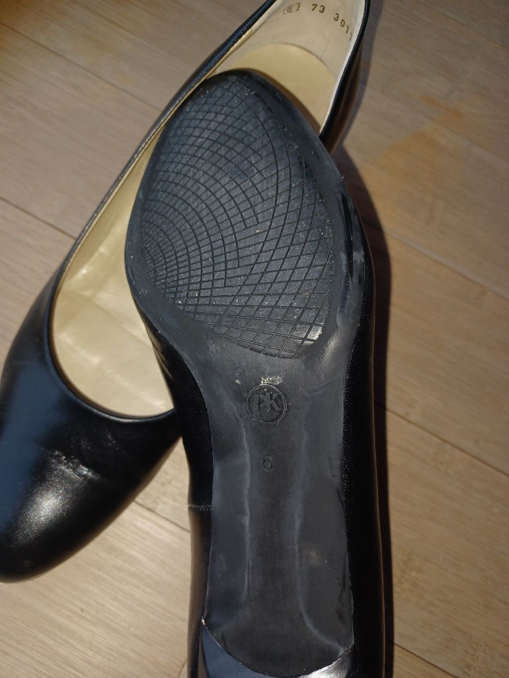 Kaiser Scarpe da donna: Pumps, schwarz, gr 6 /39 – Usato da Buchberg venduto da Tschosie 1