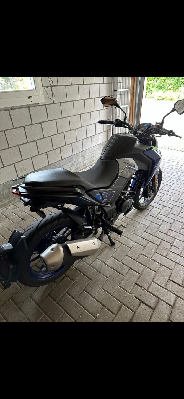 Sym Strada: SYM NH-X 125 TOP ANGEBOT MFK bis 09.28 – Usato da Böttstein venduto da GUINNESS-PUB 7