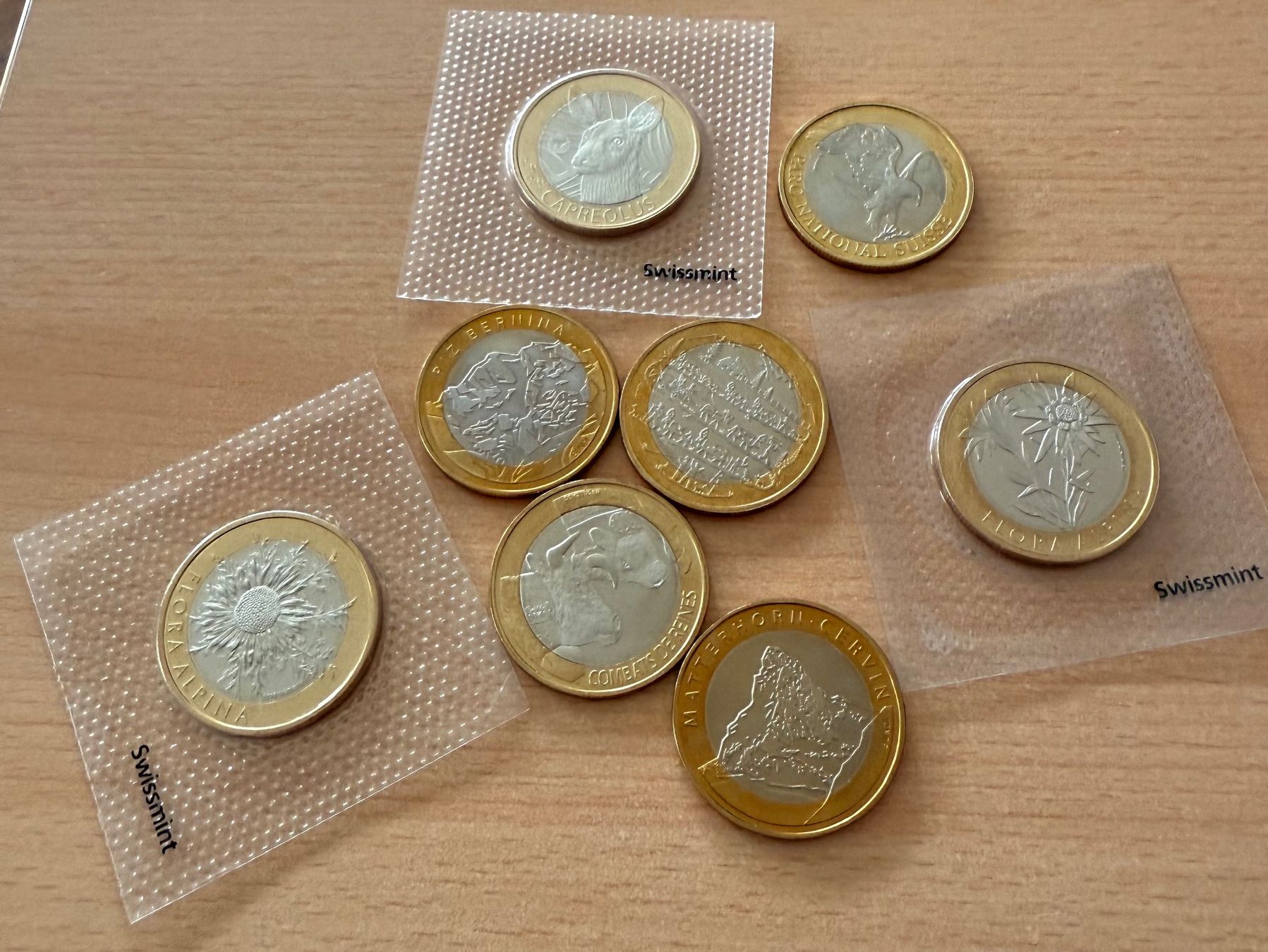 Tutti le monete: 8 Pièces commémoratives: 10 francs – Nuovo (secondo la descrizione) da Genève venduto da lac_pf6t