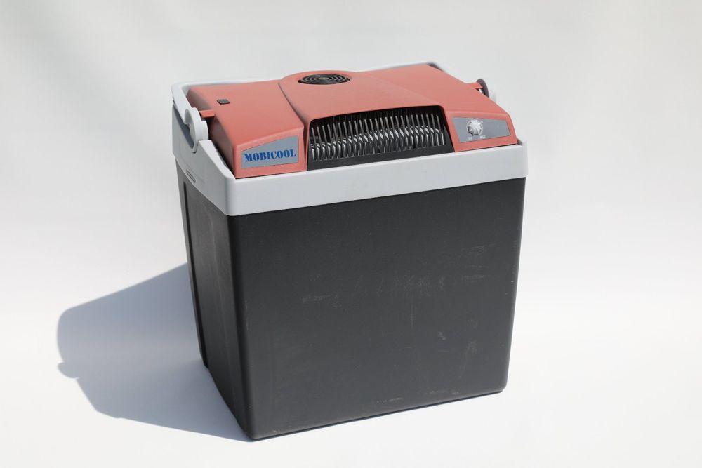 Thermoelektrische Kühlbox Mobicool (Gebraucht) in Riedikon für CHF 21 ...
