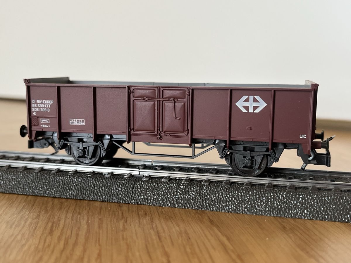 Modellini di ferrovie: Konvolut diverse Güterwagen mit Mängel – Difettoso da Basel venduto da Re620_11627 1
