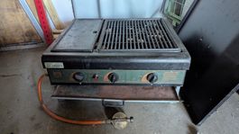Grill à gaz professionnel