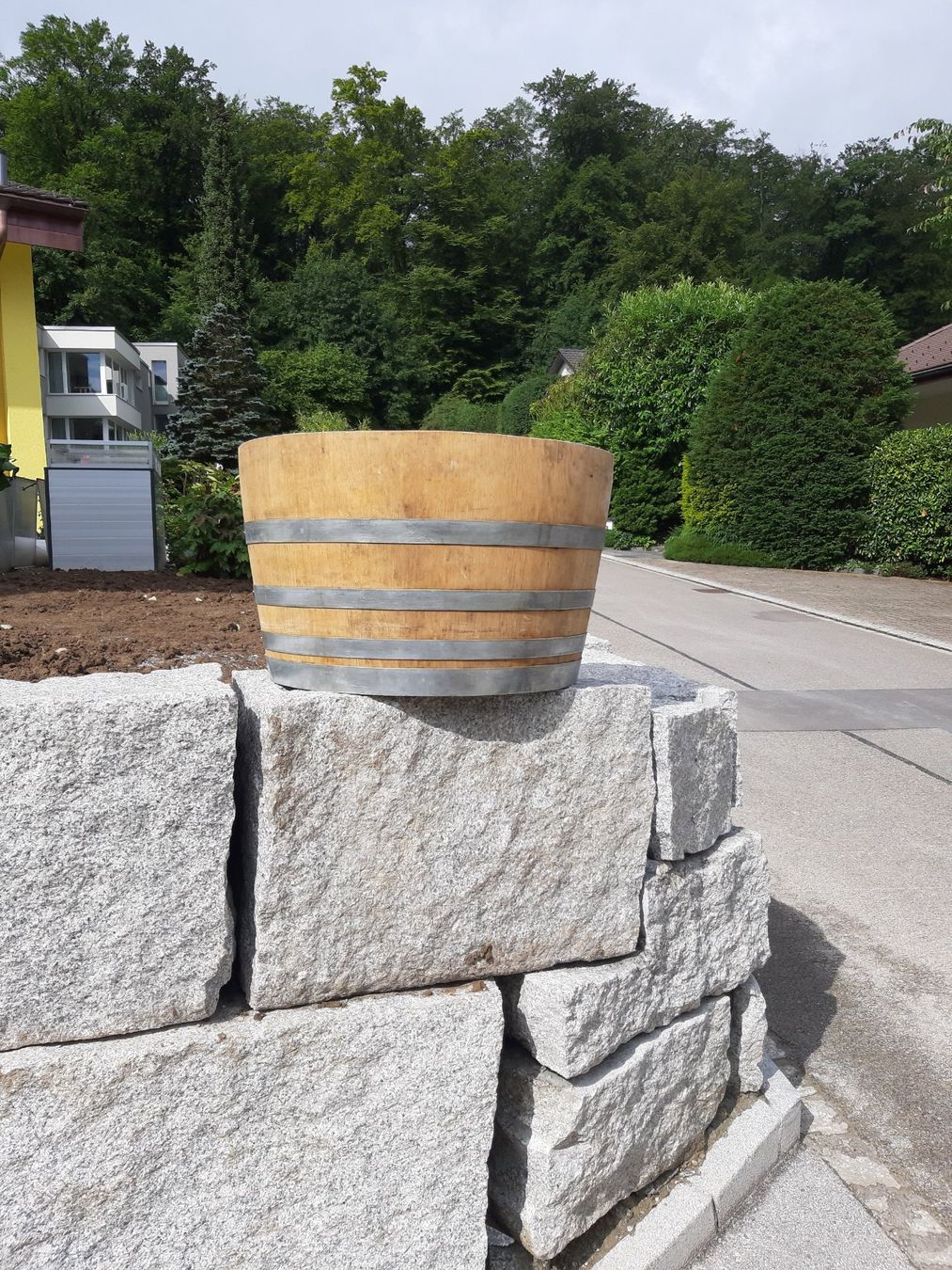 Blumentöpfe: Blumentöpfe aus Eichenweinfass – Gebraucht aus Gockhausen von cindra68 3