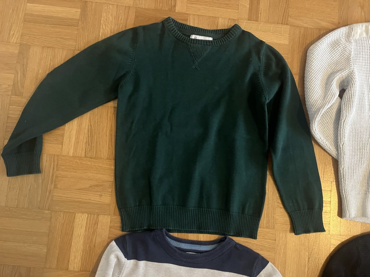 Maglioni & Felpe: Kinder Pullover Grösse 122 – Usato da Zürich venduto da zd_1965 1