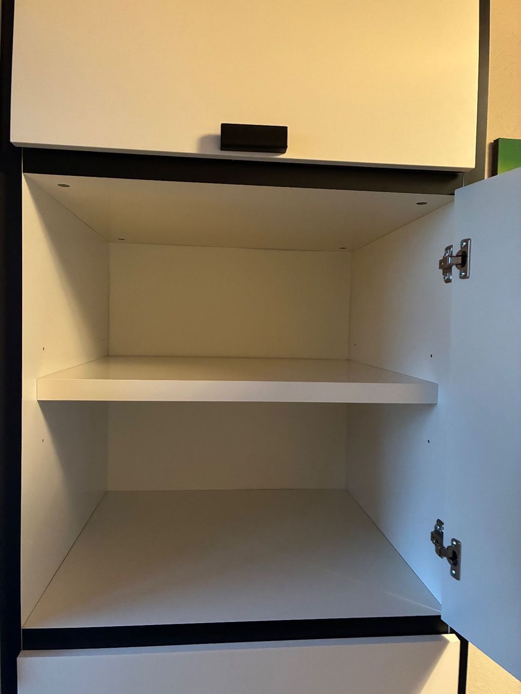 Ikea Armadi: Armoire Ikea – Usato da Marin-Epagnier venduto da Sim_k5gv 1