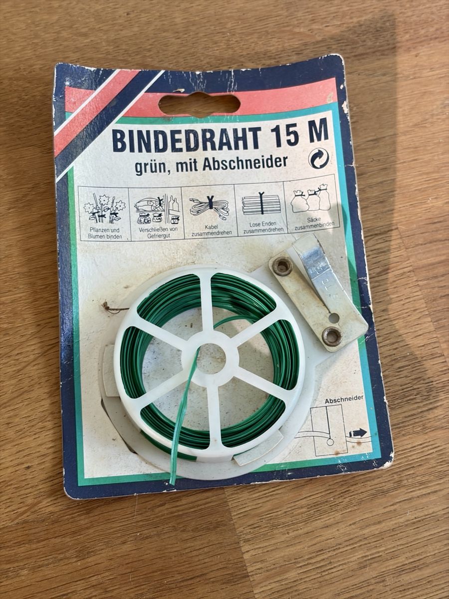 Ferramenta: Bindedraht 15m Grün, praktisch mit integriertem Cutter – Nuovo e nell'imballaggio originale da Reinach BL venduto da SchnaeppchenScout
