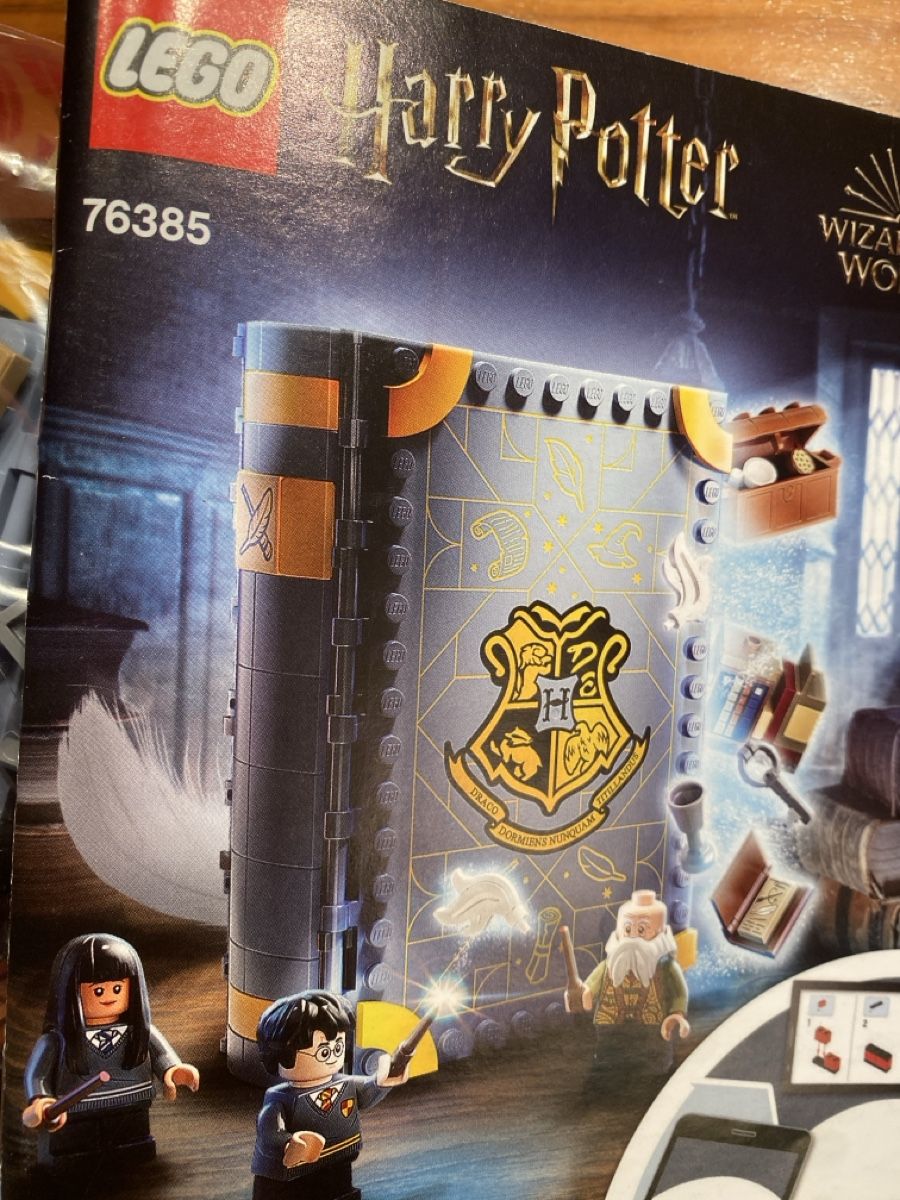 Lego Kit di costruzioni: Lego Harry Potter Huffelpuff – Usato da Reinach BL venduto da stutkir 1