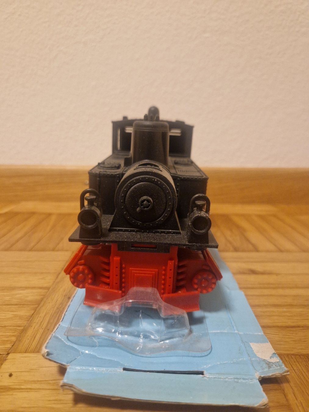 Modellini di ferrovie: Dampflokomotive KBC 2992 Kunststoffmodul – Usato da Berikon venduto da Wiederverwender2024 1