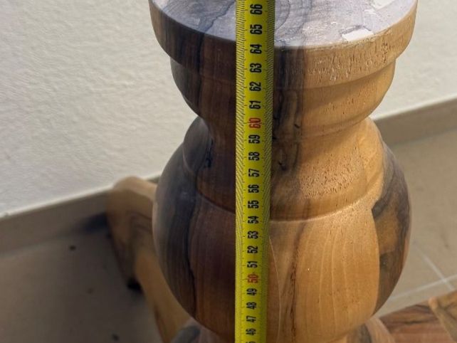 Altri mobili: Massiver Holztischfuss Nussbaum – Usato da Hagenbuch ZH venduto da buell06 3