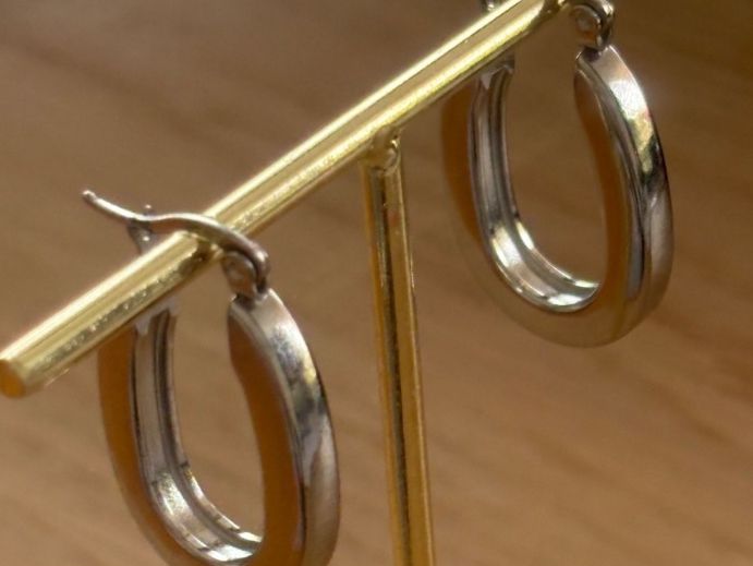 Orecchini pendenti & Orecchini a lobo: Luxus Elegante Creolen Edelstahl Ohrstecker Farbe Silber – Nuovo (secondo la descrizione) da Biel-Bienne venduto da Roserosse13 4