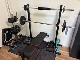 Komplett Heimgym, alles was im Bild zu sehen ist