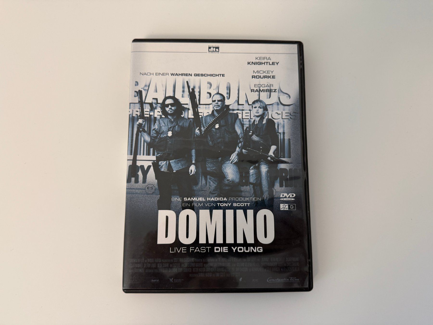 Tutti i DVDs: DVD, Action, "Domino" – Usato da Sevelen venduto da driftar1942