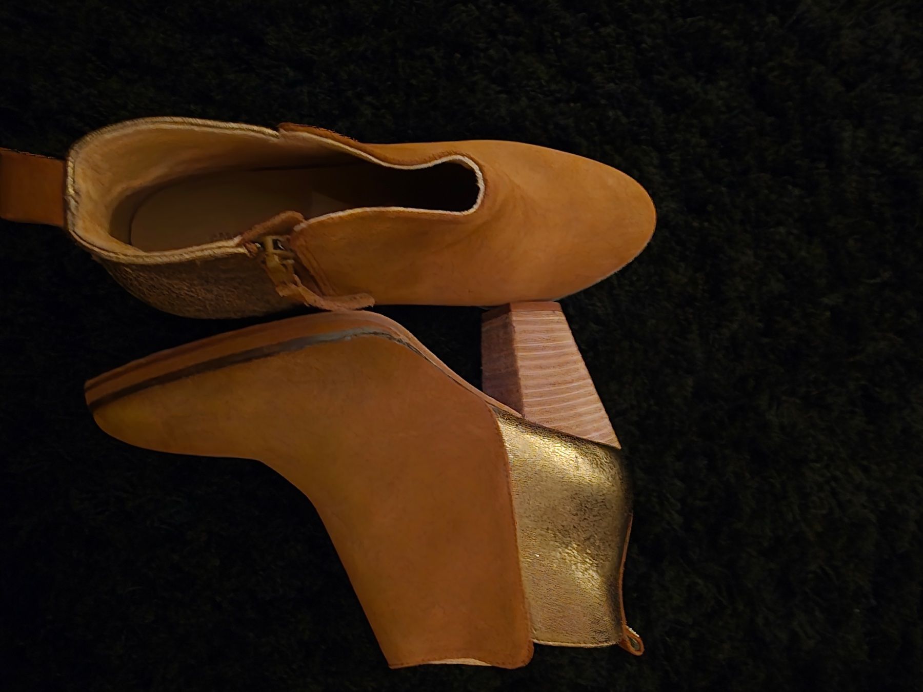 Scarpe da donna: Stiefeletten – Nuovo (secondo la descrizione) da Zürich venduto da jin_zk5s 2