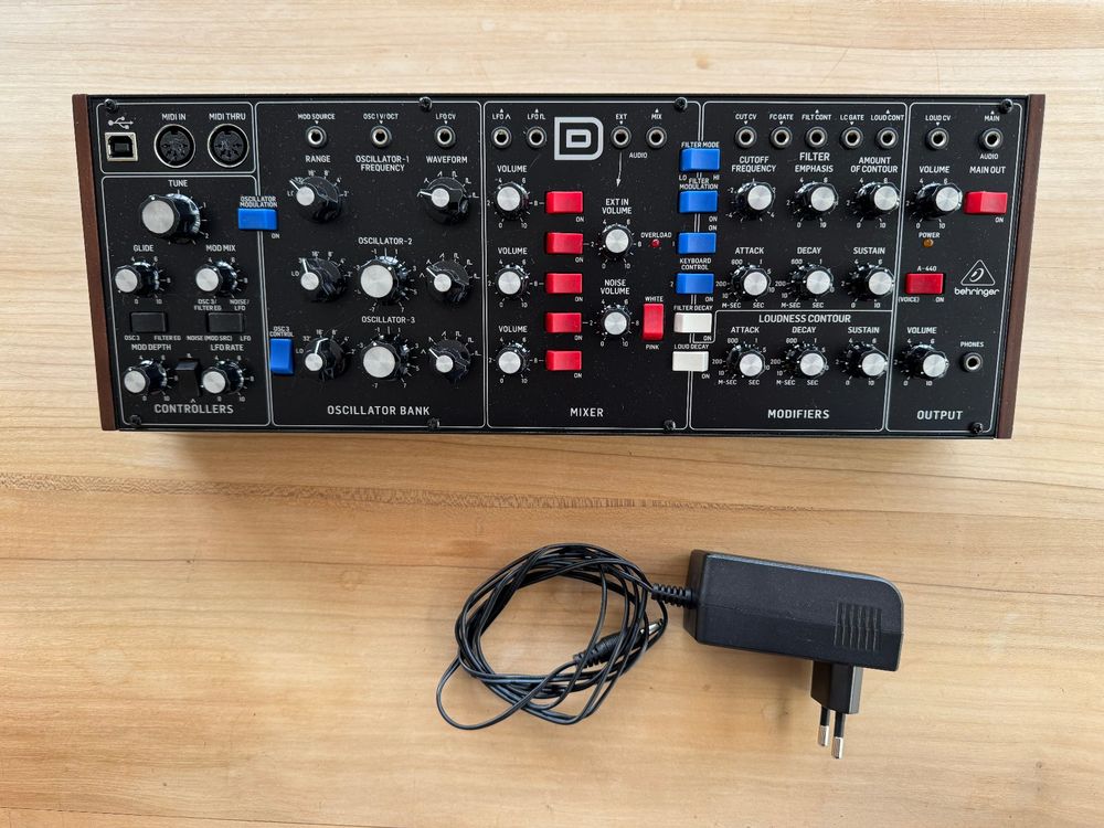 Behringer Model D Synthesizer (Gebraucht) in Thun für CHF 144 – mit ...