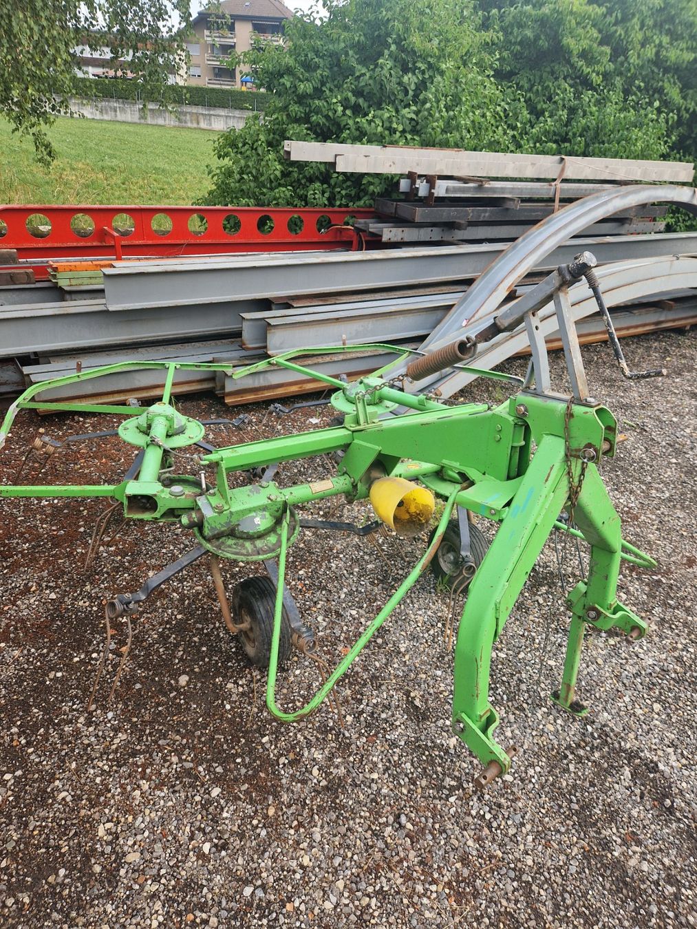 Tutte le macchine: Kreiselheuer Deutz Fahr  KH 2.44 DN – Usato da Menznau venduto da 6122 4