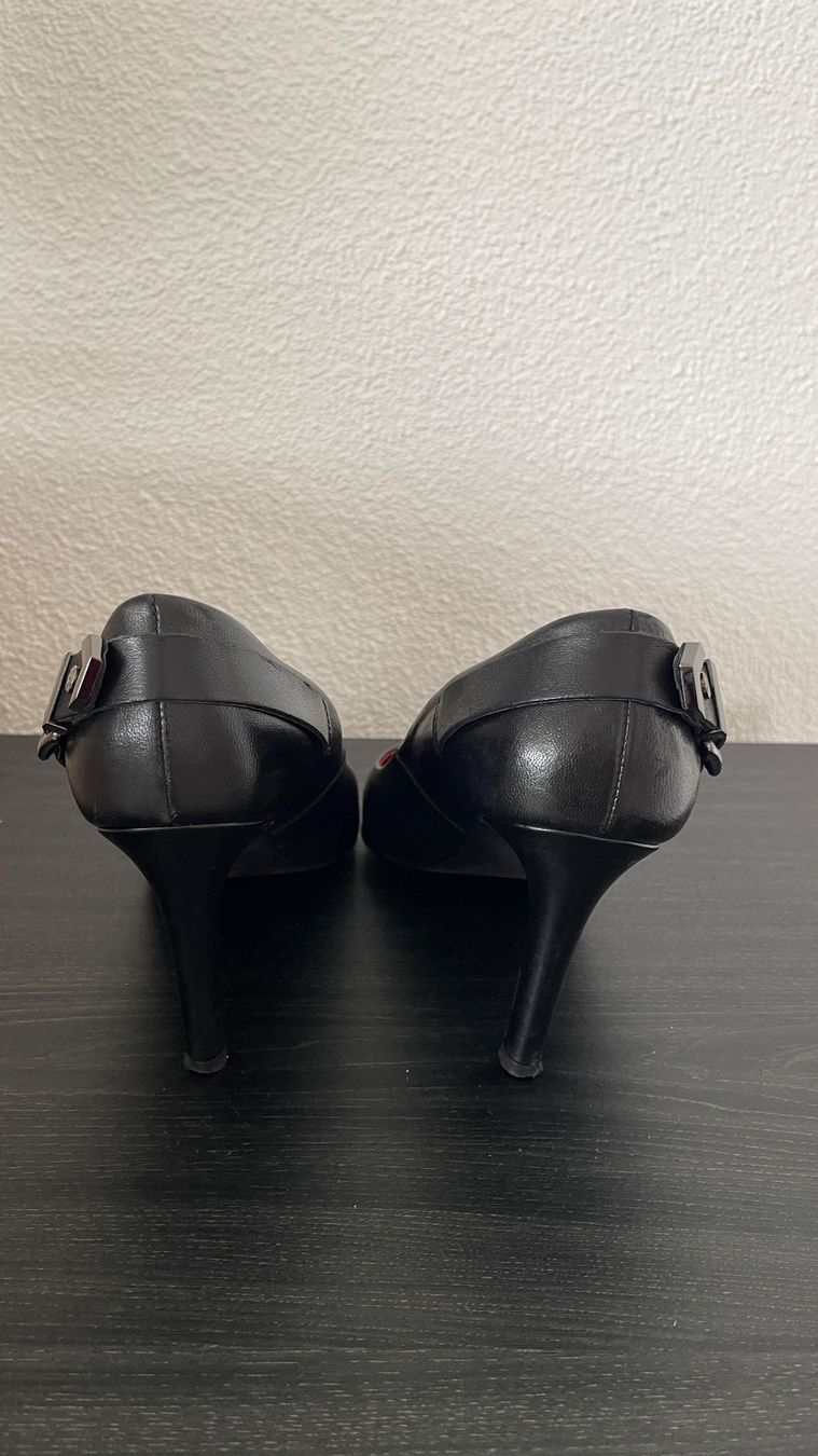 Kookai Scarpe da donna: KOOKAÏ Leder Pumps – Usato da Luzern venduto da Mcleon 2