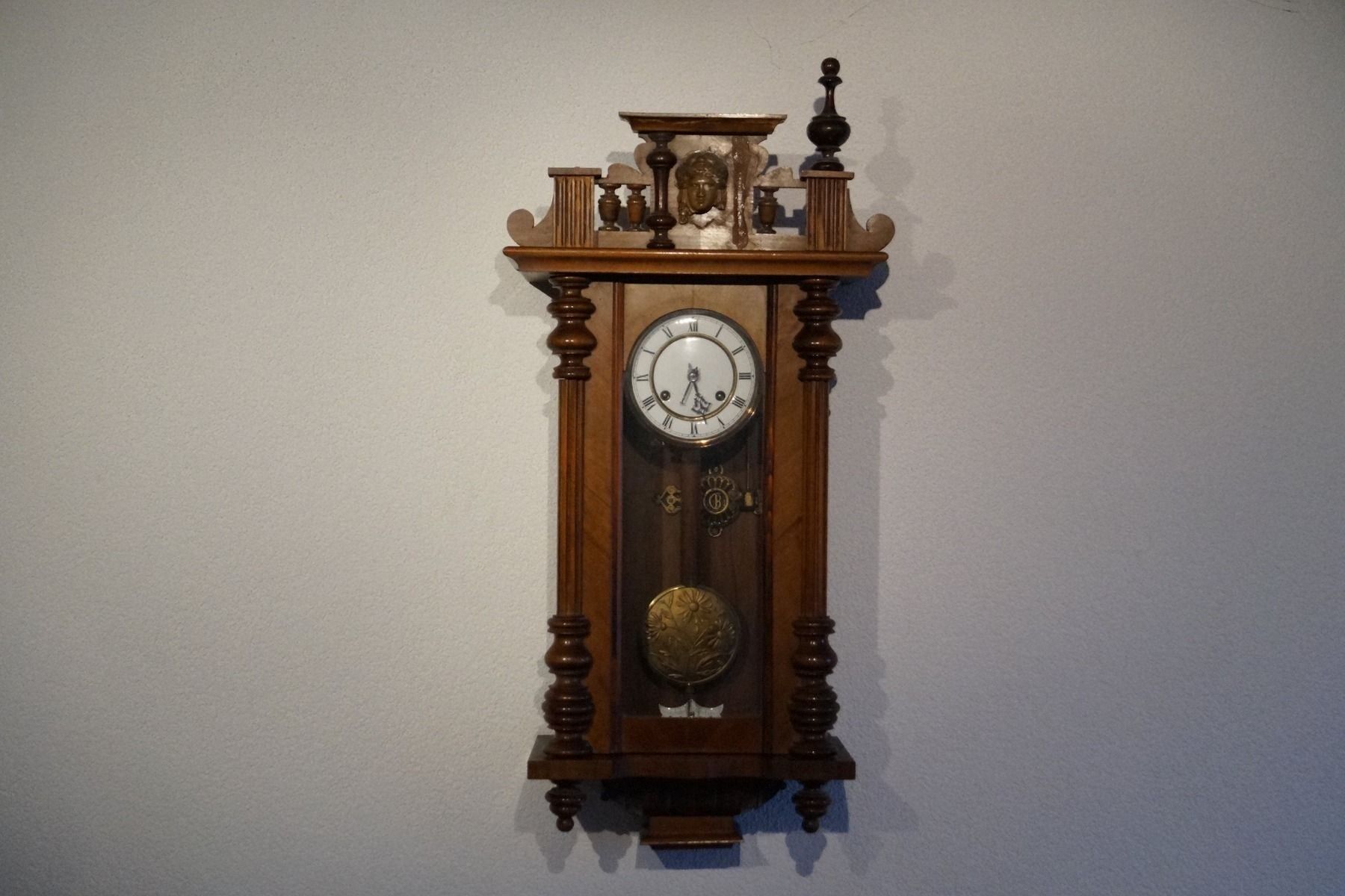Orologi da terra & Orologi da parete: Antike Wanduhr / Pendeluhr – Usato da Nürensdorf venduto da Jx3p