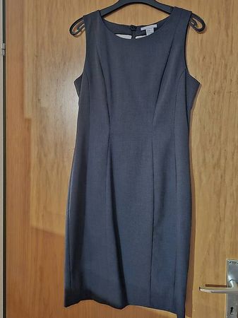 Businesskleid grau Gr 38 H&M