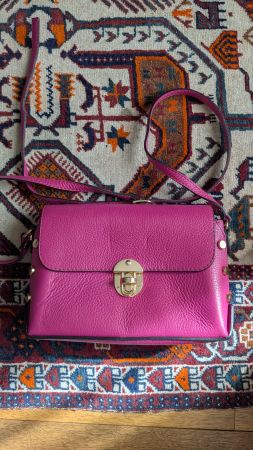 Ledertasche in Pink