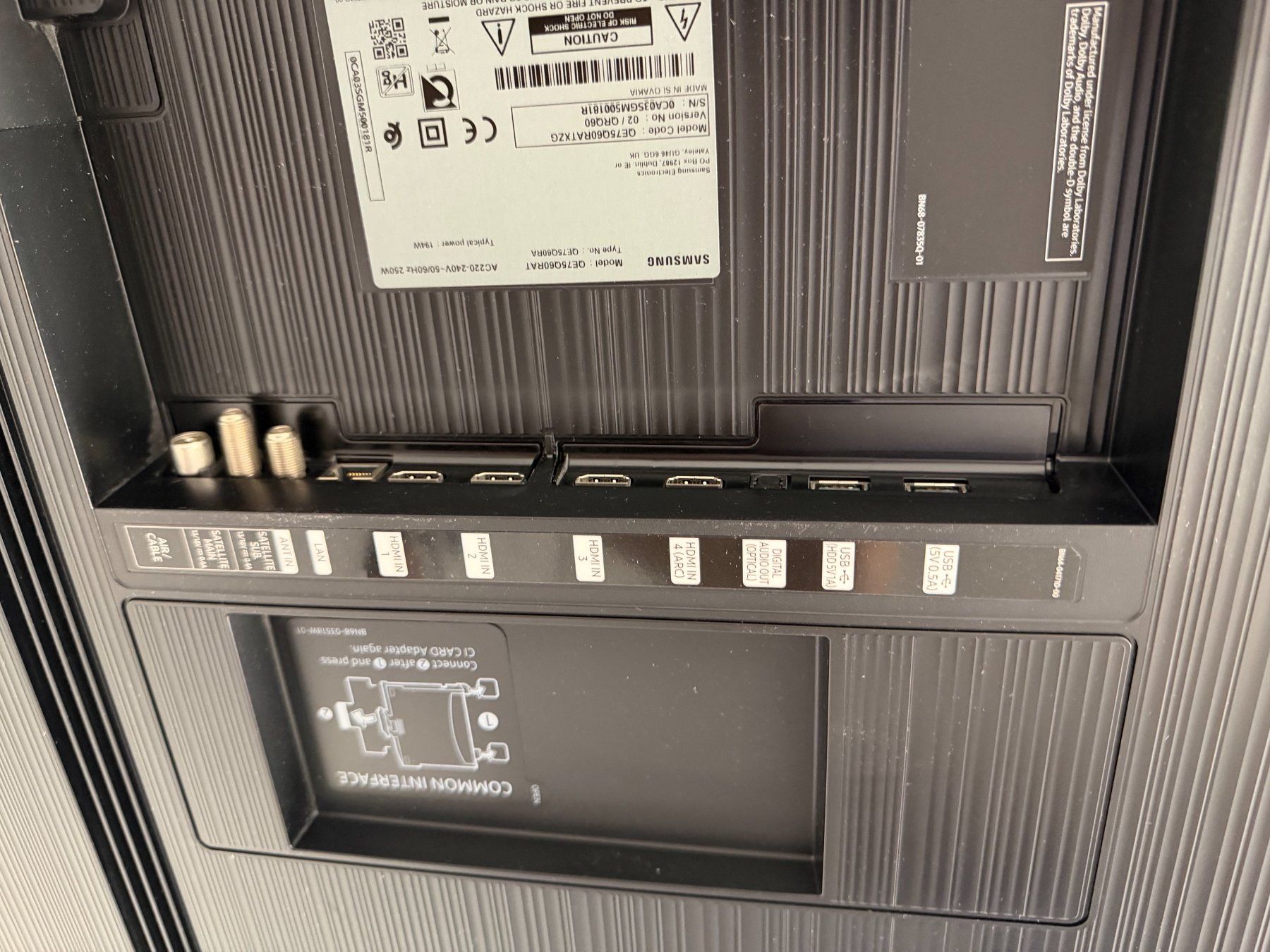 Samsung Televisori: Samsung QE75Q60R – Usato da Wauwil venduto da JanBid 3