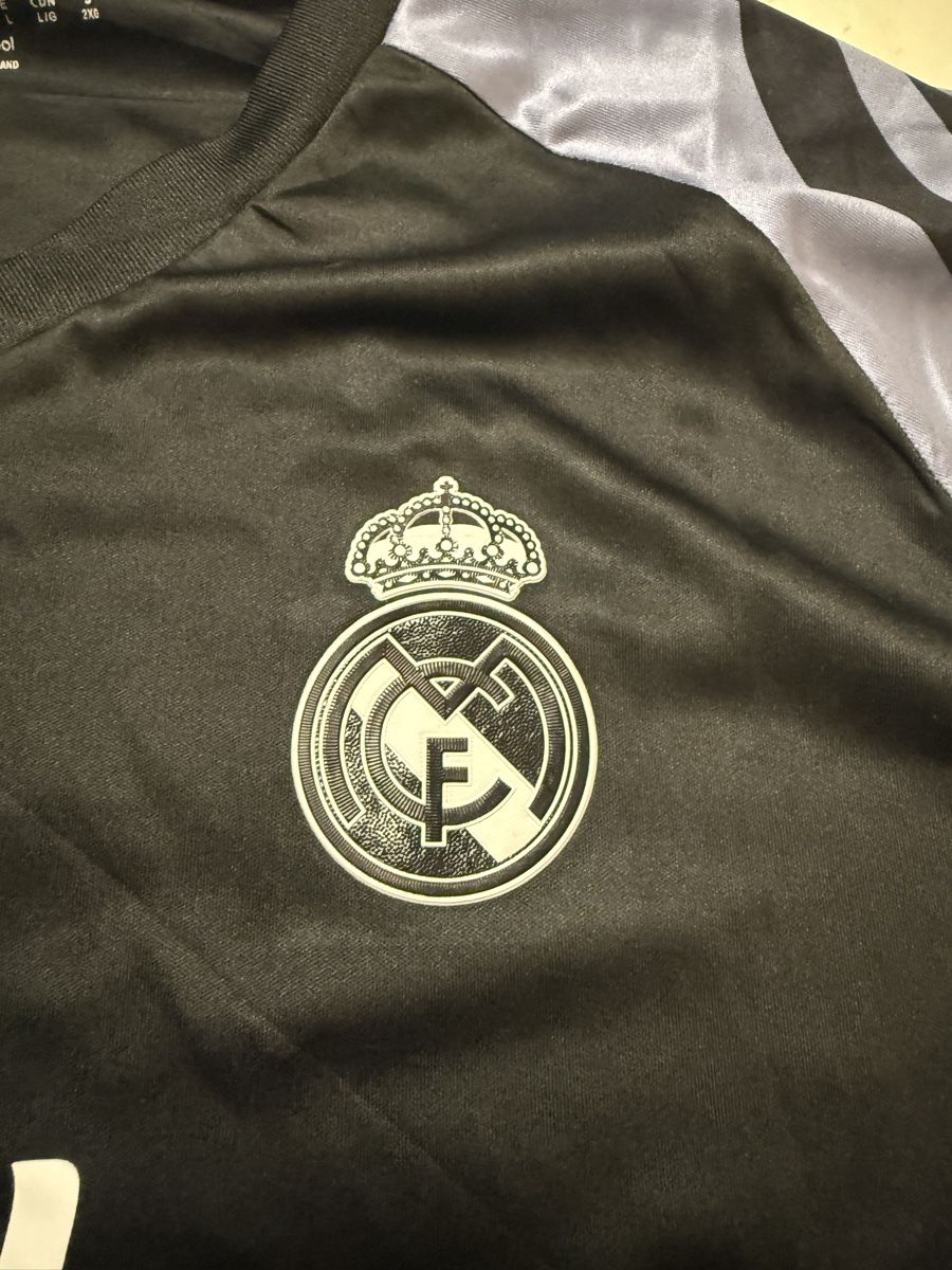 Adidas Canottiere & Pantaloni: Real Madrid Trikot Ronaldo 7 – Nuovo (secondo la descrizione) da Bronschhofen venduto da leo_99hp 3