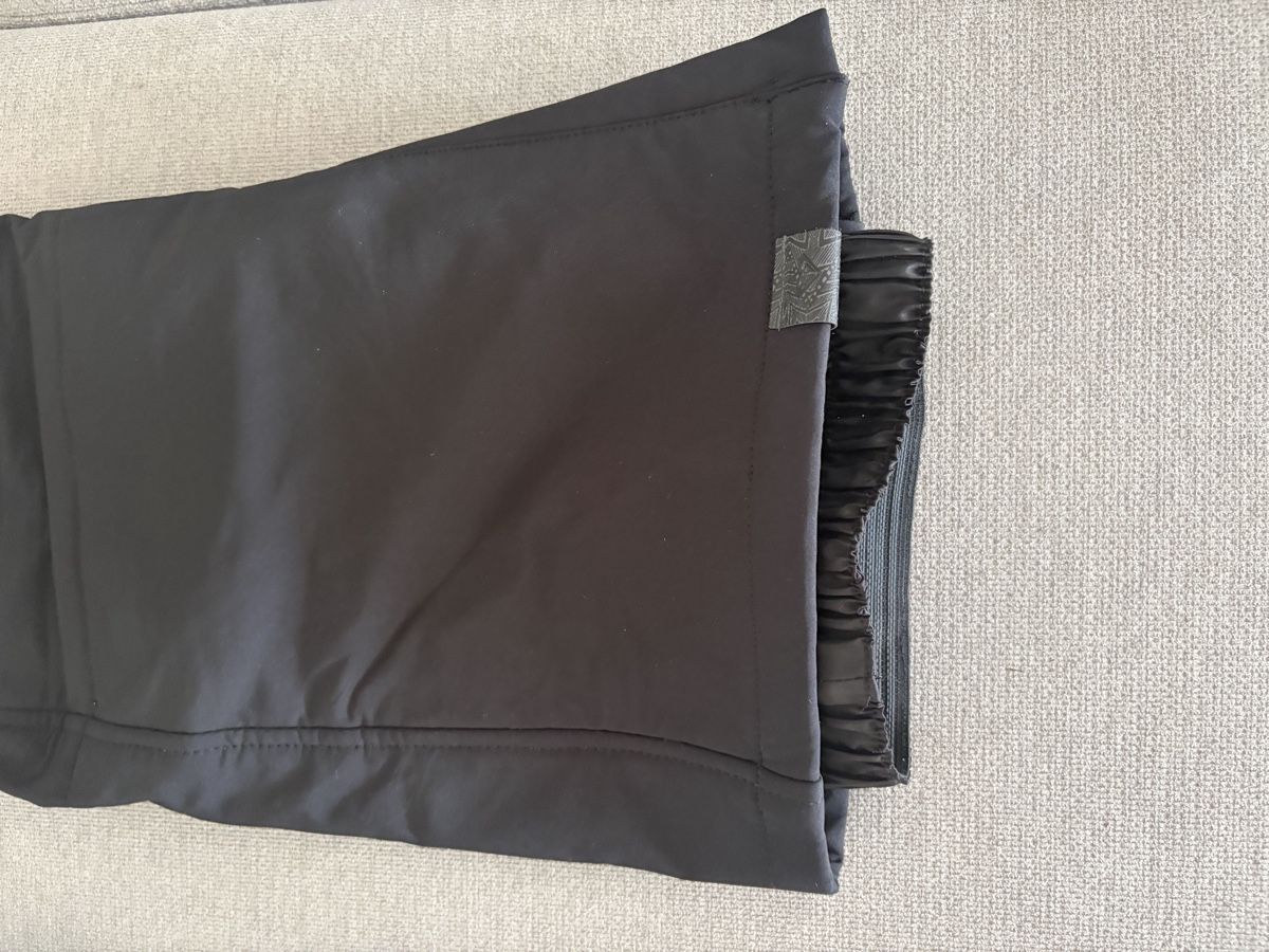 Roxy Skis: Roxy Snowboard Pants Black Size M – D'occasion à Wil SG par chi_s8dj 4