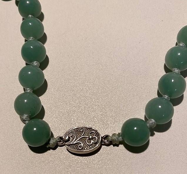 Catenine: Collana in giada con chiusura in argento – Usato da Breganzona venduto da dan_qlf5 1