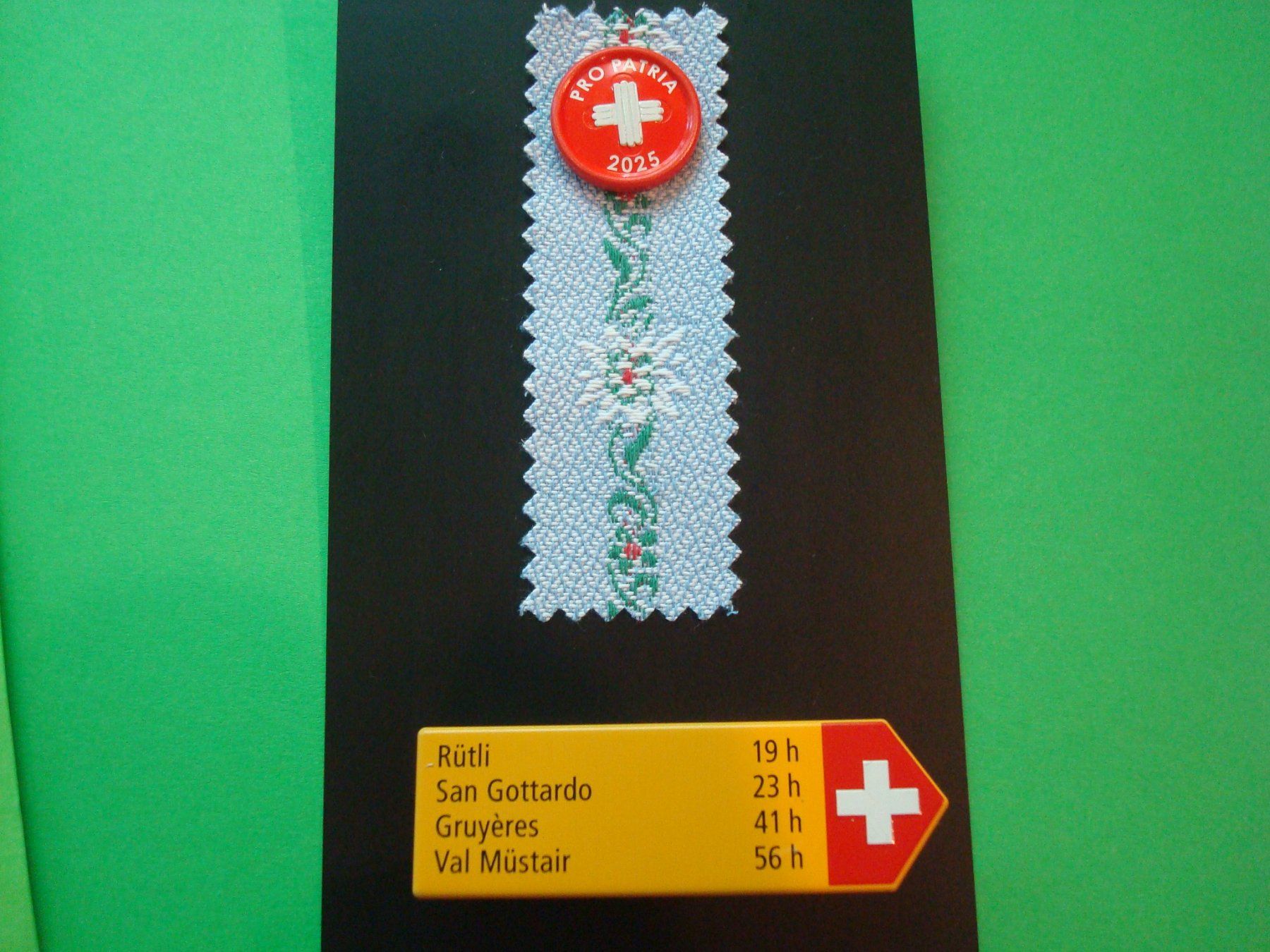 Placchette & Badge: Abzeichen 1. August ganze Sammlung 1923 bis 2025 – Usato da Riehen venduto da Baerewaegli 8
