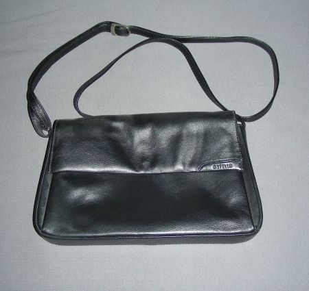 ESTELLE Schultertasche schwarz Leder