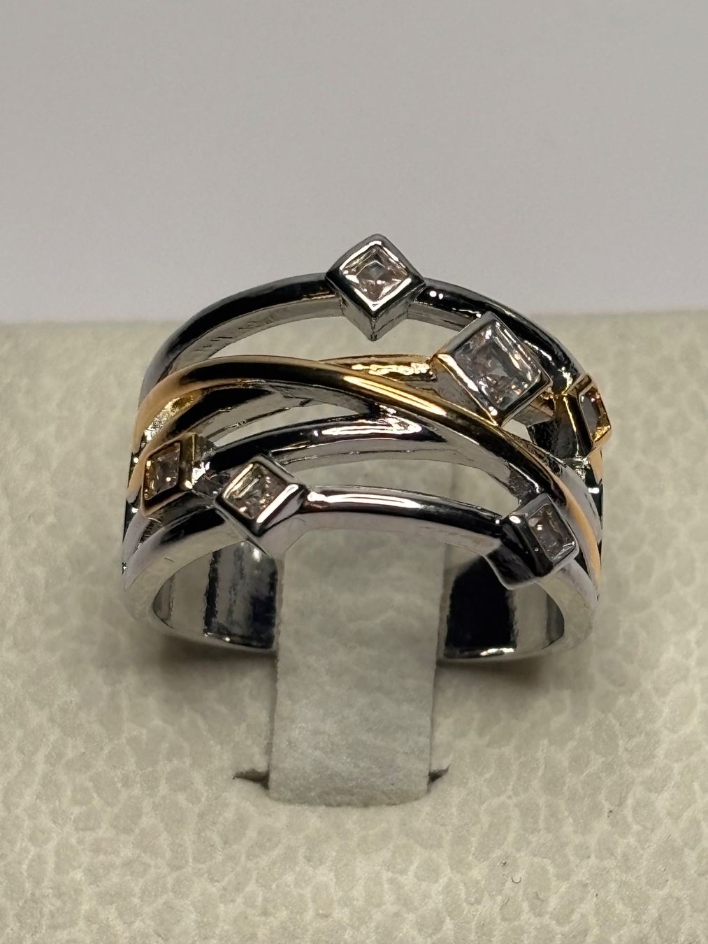 Anelli: Bague entrelacée brillants ✨ – Nuovo (secondo la descrizione) da Lausanne venduto da mel2dreams 1