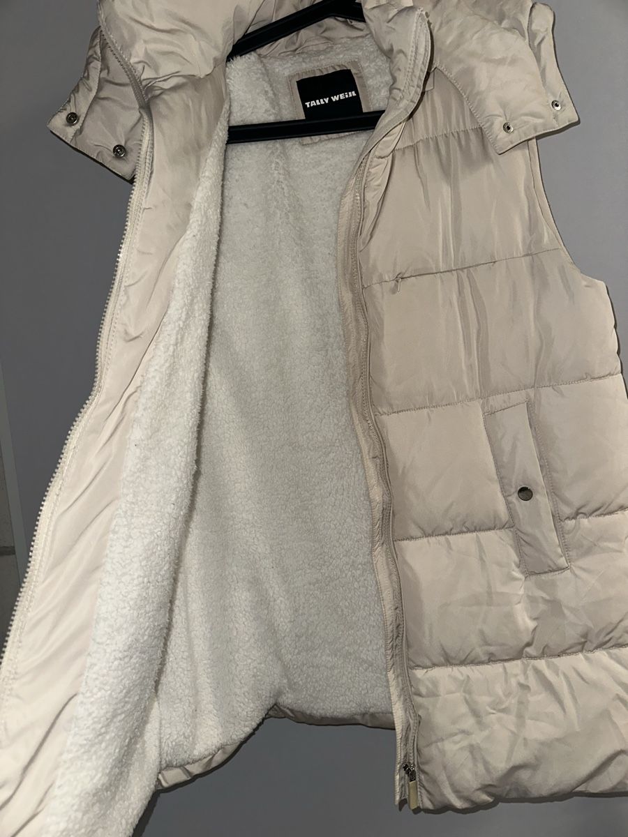 Gilet & Giacche senza maniche: Weste (Gilet) – Usato da Villmergen venduto da mel_5ywd 1