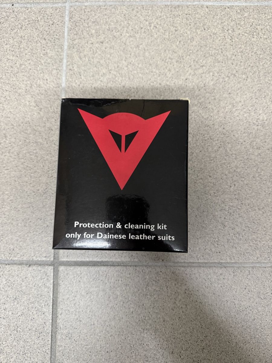Dainese Lotti di vestiti: Dainese Lederkombi 2 Teiler – Usato da Thundorf venduto da Espressolungo 1